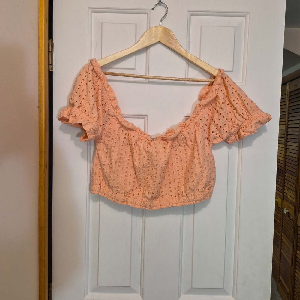 Jolie‎ & Joy Peach Eyelet Off-the-Shoulder Crop Top Short Sleeve Smocked Hem 1X
